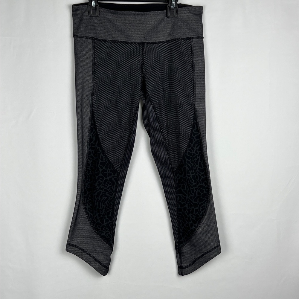 Lululemon Black and Gray Leggings